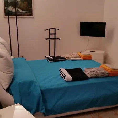 Holiday Таормина