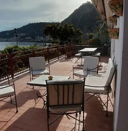 Апартаменты Holiday Таормина